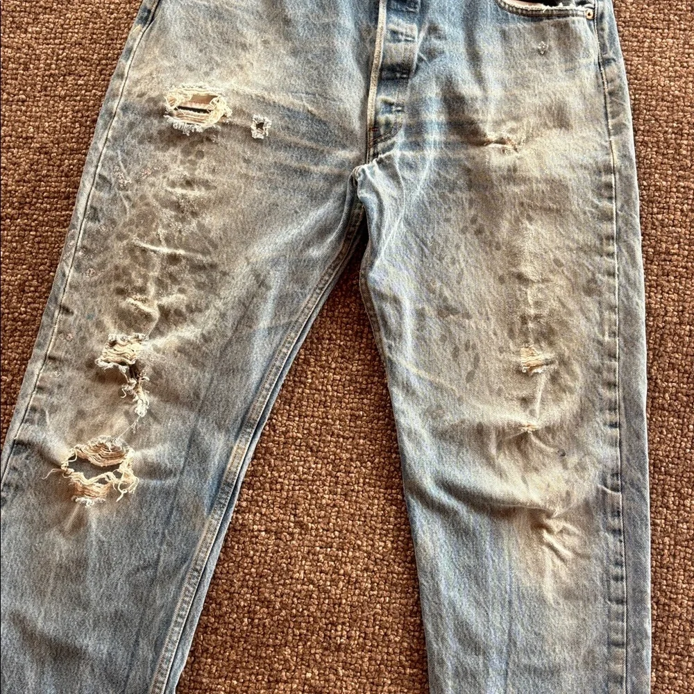 Vintage Distressed Levi’s 501 Jeans